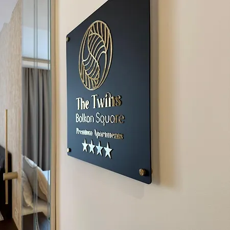 The Twins アパート ズラティボール