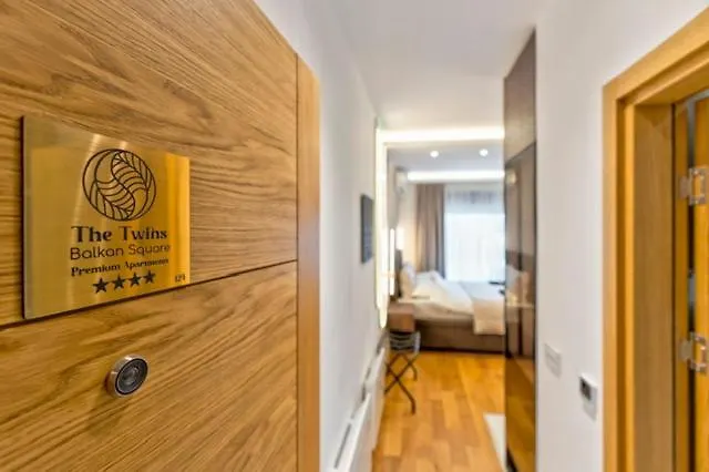 The Twins アパート ズラティボール