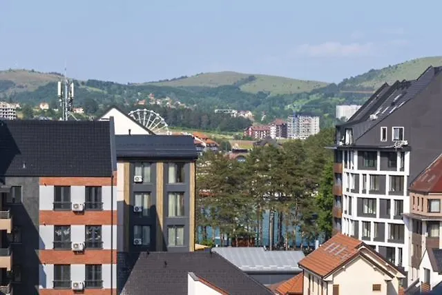 The Twins * ズラティボール